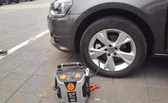 涧西区汽车搭电案例
