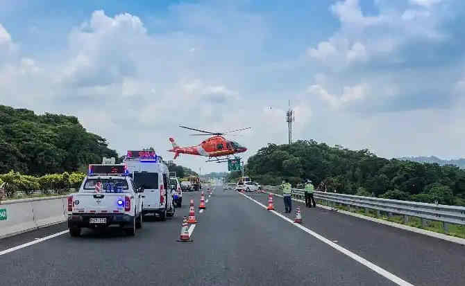 涧西区高速公路汽车救援案例